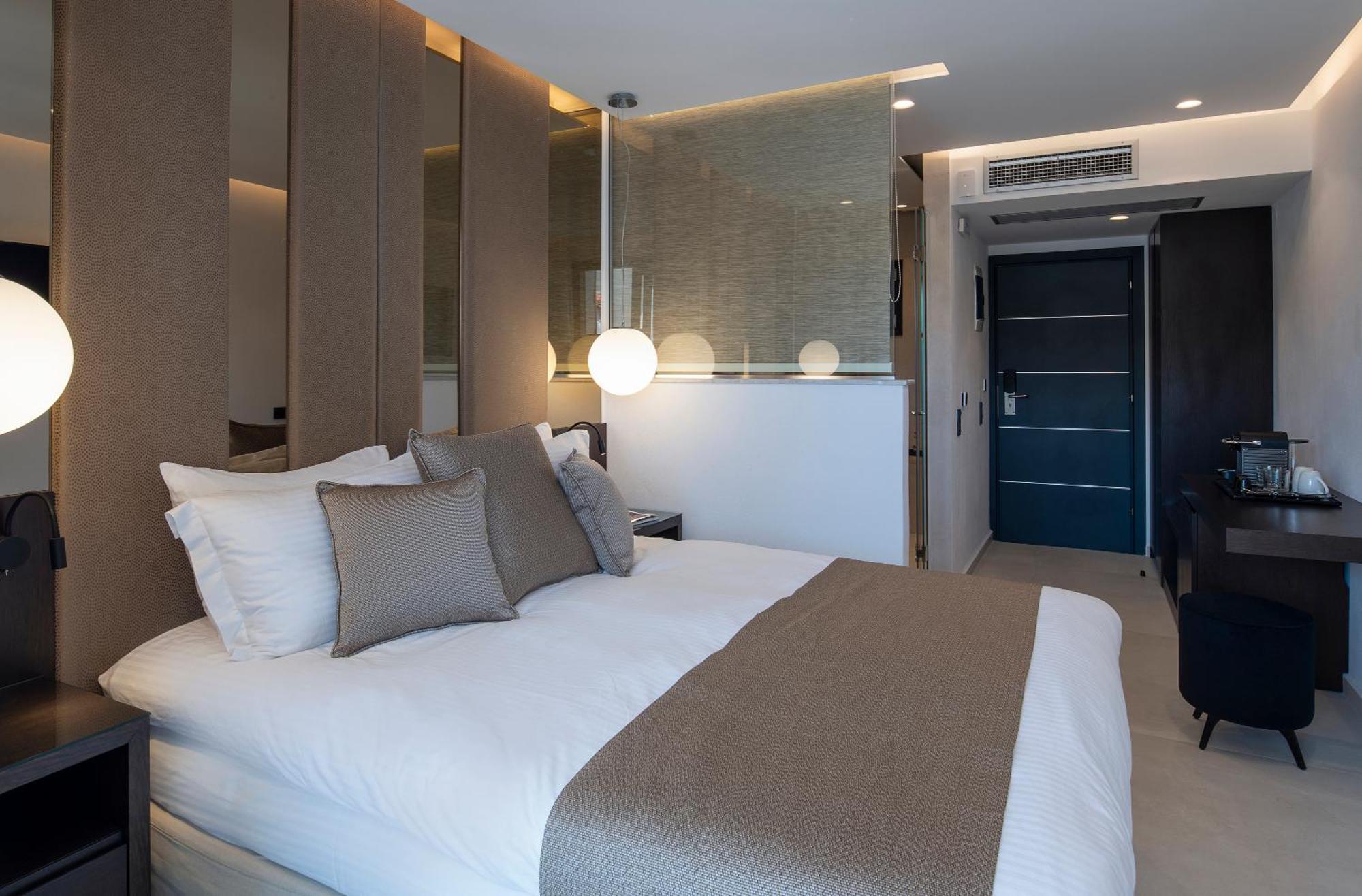 Alexandrion Down Town Hotel de apartamente *